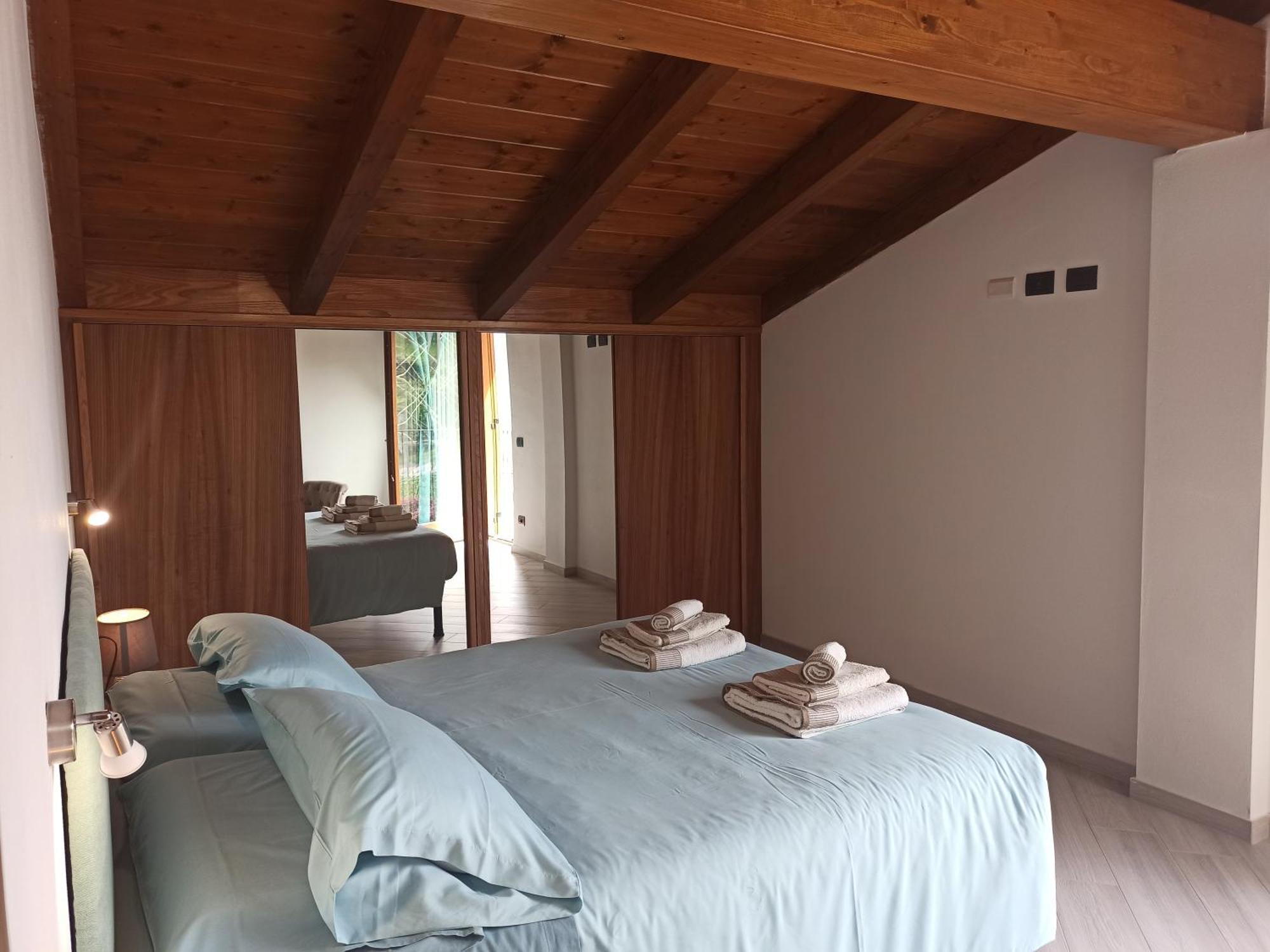 Larius Apartment - Como Lake View Мандельо дел Ларио Екстериор снимка
