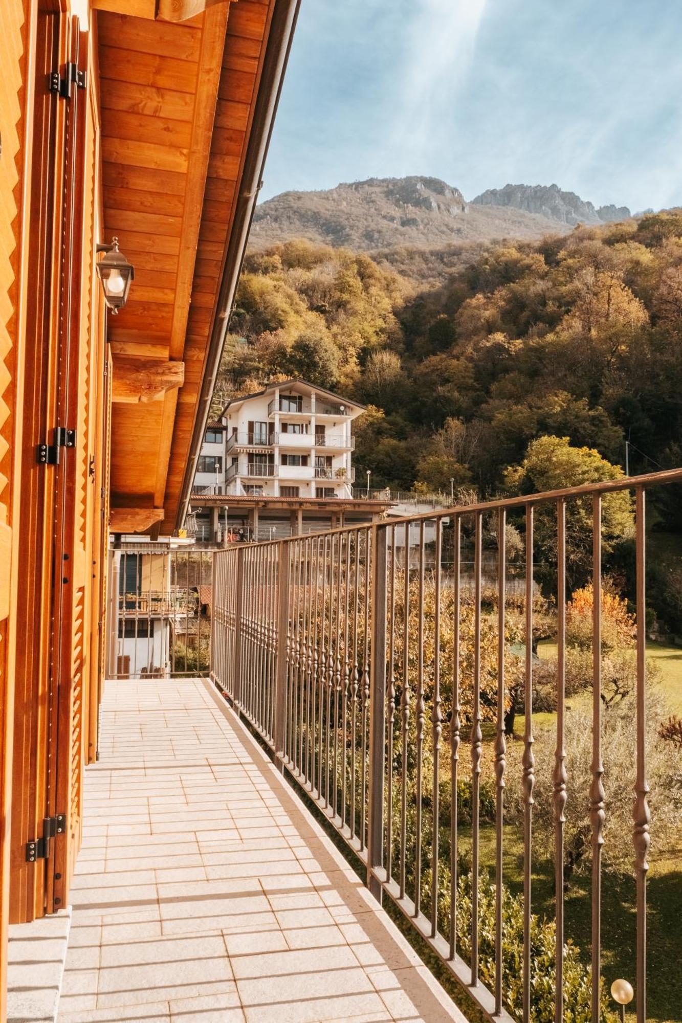 Larius Apartment - Como Lake View Мандельо дел Ларио Екстериор снимка